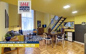 Little Americas Usa Colonial Times Apartments